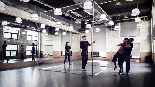 Dancers rehearsing in Rosalind.Image credit: James Cousins Company and David Foulkes